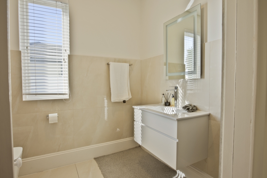 To Let 3 Bedroom Property for Rent in Sunset Beach Western Cape